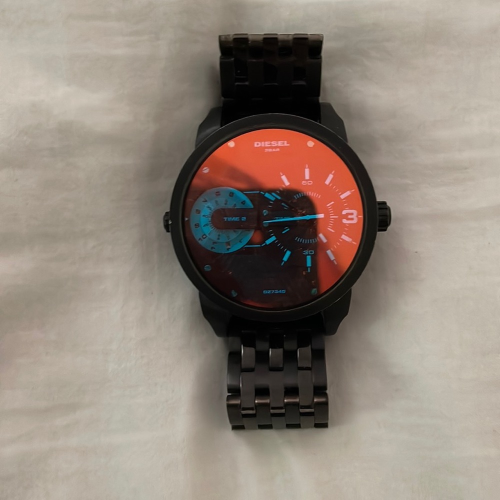 DIESEL, MENS SOLID STAINLESS STEEL, WATER RESISTANT, 3BAR WATCH